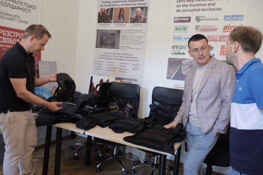 «PRESS більше не дає імунітету»: як дрони змінили роботу воєнкорів і що можна цьому протиставити 5