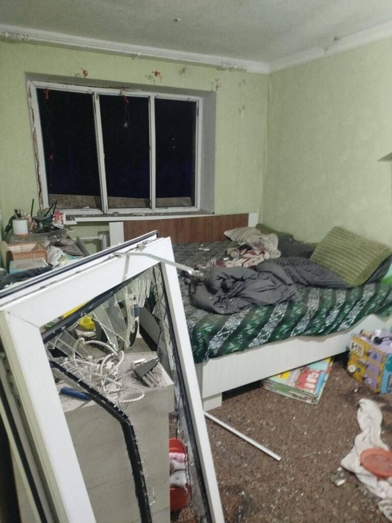 «У них уже немає житла»: внаслідок влучання авіабомби постраждала медійниця «Кордон. Медіа», редакція збирає допомогу колезі 3