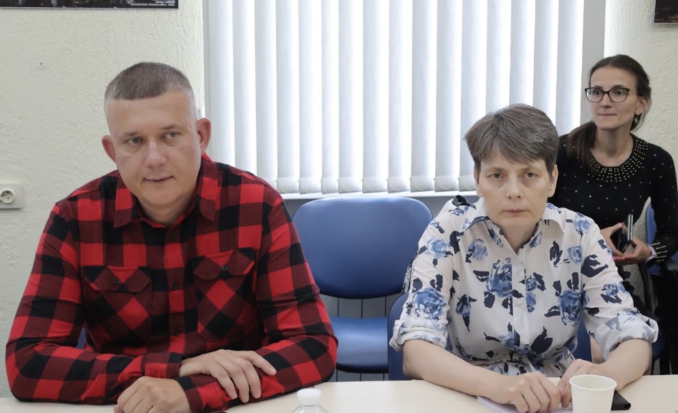 Залишити біль поза кадром, або як міжнародна журналістська солідарність допоможе психологічному відновленню українських журналістів 4