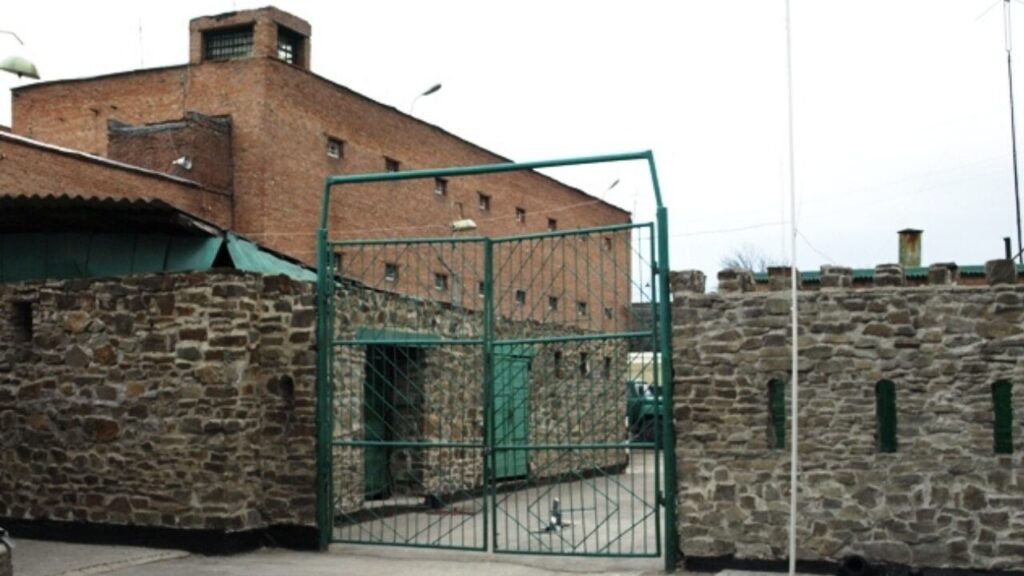 ЄС запровадив санкції за катування українських полонених 7 ЄС запровадив санкції за катування українських полонених