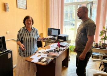 Почесною відзнакою «Незламні» Київської організації НСЖУ вшановано старшого лейтенанта ЗСУ Степана Барну