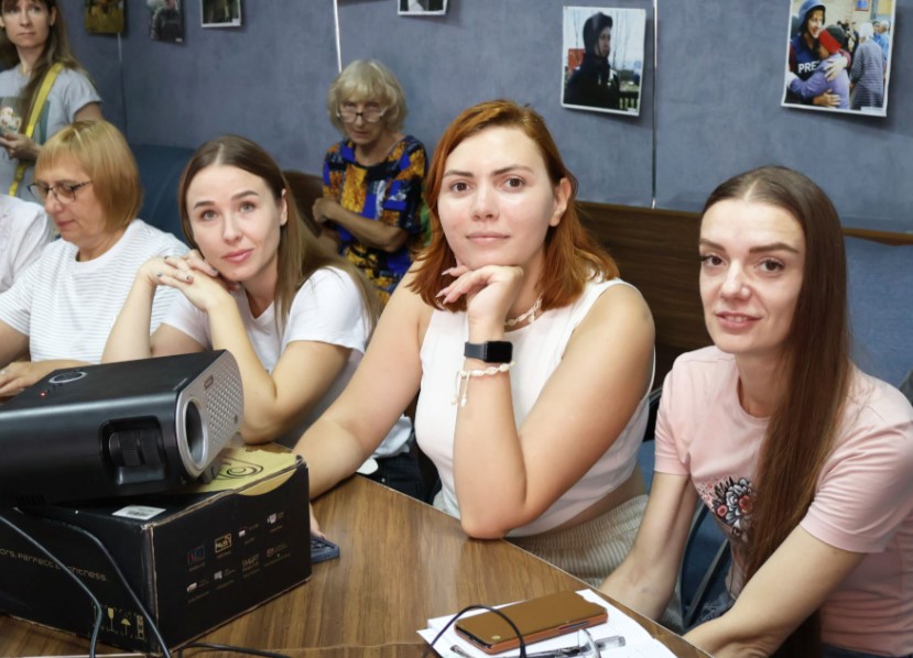 Алгоритм безпеки для журналіста: вчасно почути «Чуйку» оцінити ризики і діяти 8