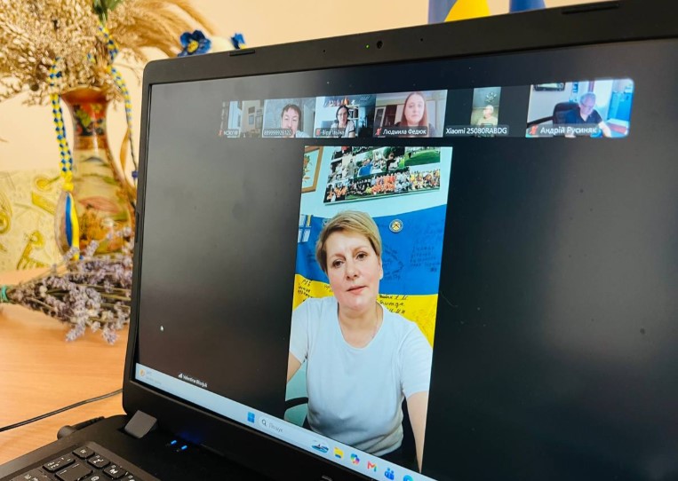 Як розвивати медіа завдяки грантам: практичними порадами поділилася директорка гіперлокального медіа «Карпати» Людмила Федюк 26 Як розвивати медіа завдяки грантам: практичними порадами поділилася директорка гіперлокального медіа «Карпати» Людмила Федюк 9