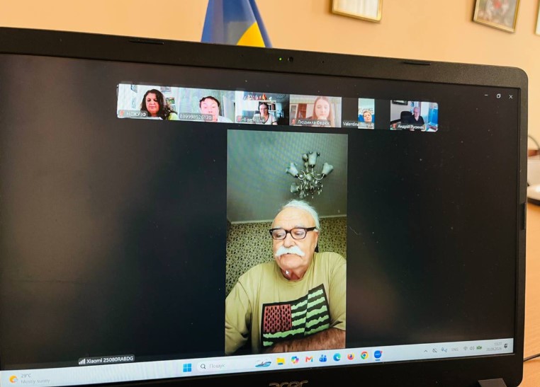 Як розвивати медіа завдяки грантам: практичними порадами поділилася директорка гіперлокального медіа «Карпати» Людмила Федюк 29 Як розвивати медіа завдяки грантам: практичними порадами поділилася директорка гіперлокального медіа «Карпати» Людмила Федюк 12
