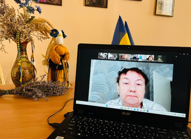 Як розвивати медіа завдяки грантам: практичними порадами поділилася директорка гіперлокального медіа «Карпати» Людмила Федюк 23 Як розвивати медіа завдяки грантам: практичними порадами поділилася директорка гіперлокального медіа «Карпати» Людмила Федюк 6