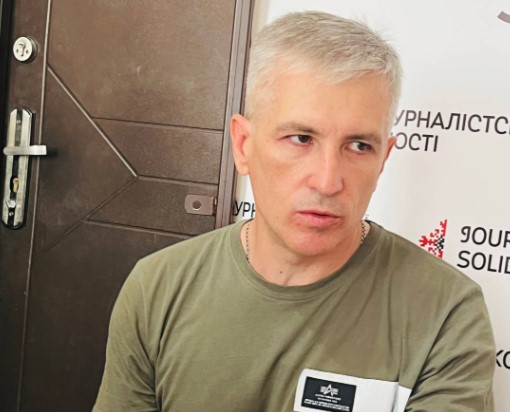 «В Івано-Франківському Центрі журналістської солідарності так само тепло, затишно, дружня атмосфера – ніби й не їхав звідси ніколи», – Роман Кривко, журналіст із Харкова 18 «В Івано-Франківському Центрі журналістської солідарності так само тепло, затишно, дружня атмосфера – ніби й не їхав звідси ніколи», – Роман Кривко, журналіст із Харкова 1