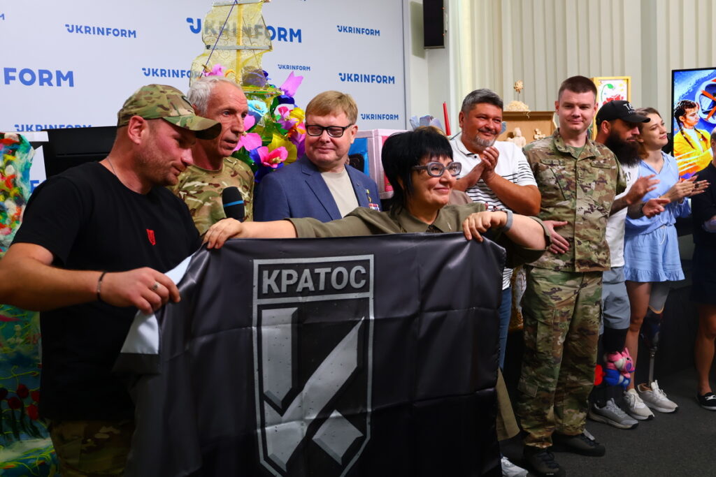 Коли мистецтво об’єднує: історія створення телепередач «КОЛО НЕЗЛАМНИХ» 28 Коли мистецтво об’єднує: історія створення телепередач «КОЛО НЕЗЛАМНИХ» 11