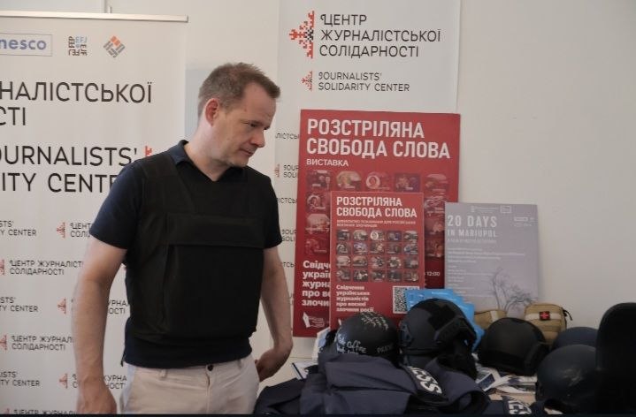 Повернути детектор, щоб захистити наступного журналіста: як працюють Центри журналістської солідарності 19 Повернути детектор, щоб захистити наступного журналіста: як працюють Центри журналістської солідарності 2