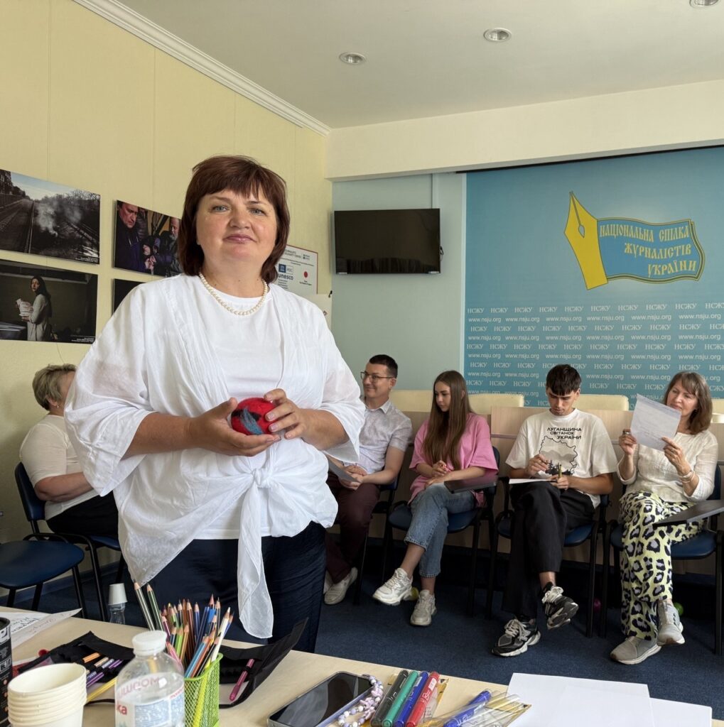 Коли вихідні зникають: у НСЖУ журналісти відверто говорили про вигорання 1