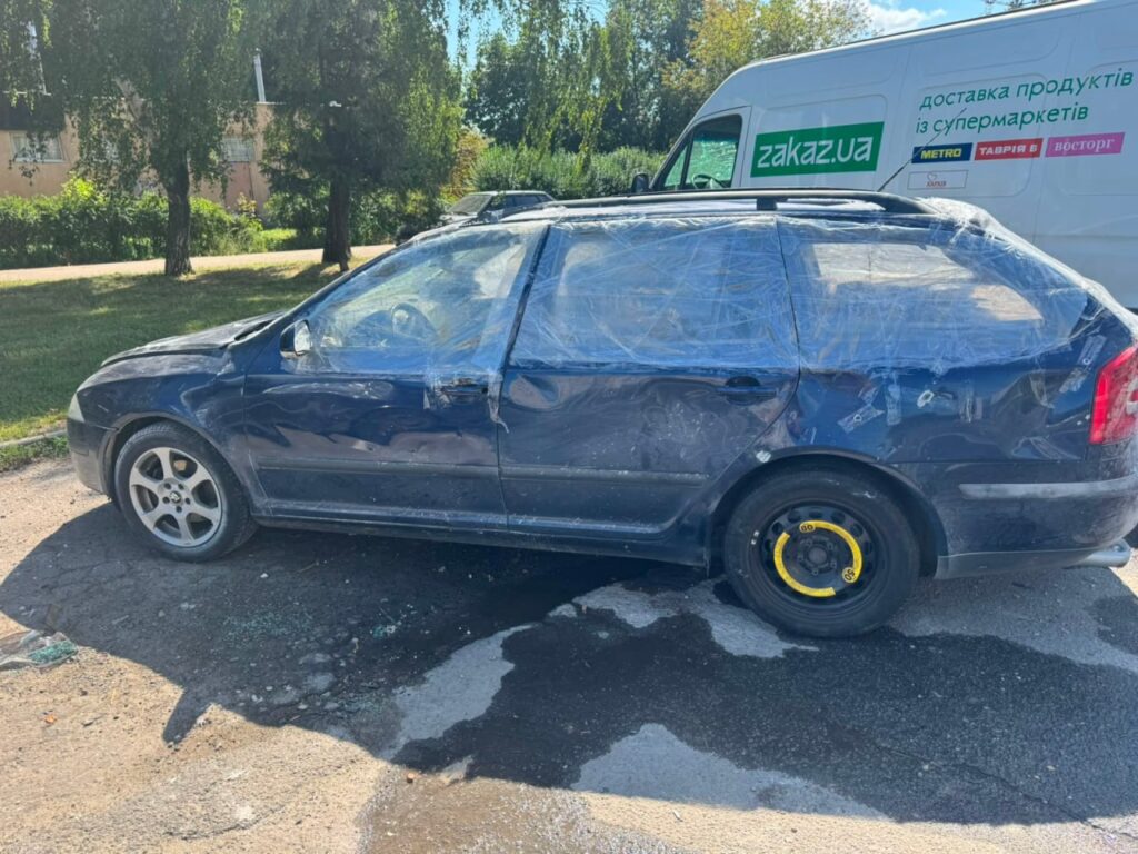 Допомагав сусідам, гасив пожежу: журналіст Владислав Єсипенко опинився в епіцентрі прильоту «Бандеролі» в Харкові 21 Допомагав сусідам, гасив пожежу: журналіст Владислав Єсипенко опинився в епіцентрі прильоту «Бандеролі» в Харкові 4