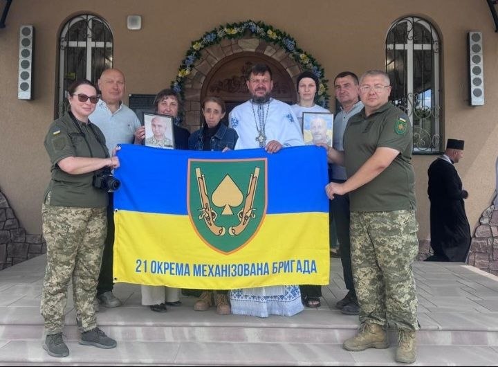 «Наша мета –розповісти, як вони жили»: журналісти створюють цифрову пам'ять про полеглих побратимів 24 «Наша мета –розповісти, як вони жили»: журналісти створюють цифрову пам'ять про полеглих побратимів 7