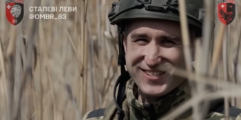 Дивіться відео в стилі історії «Врятувати рядового Раяна» 21 Дивіться відео в стилі історії «Врятувати рядового Раяна»