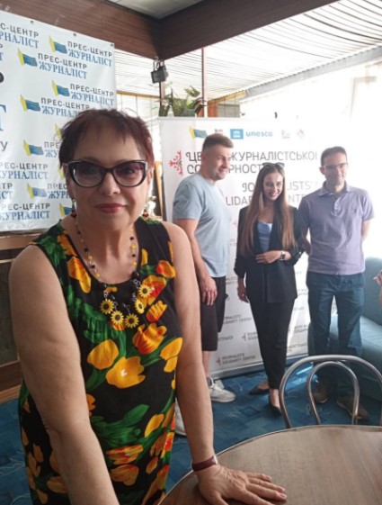 «Майстерня професійної стійкості» – новий формат відновлення стабільності запорізьких журналістів 22 «Майстерня професійної стійкості» – новий формат відновлення стабільності запорізьких журналістів 5