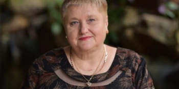 «Місія регіонального журналіста – бути незалежним рупором малої батьківщини»: інтерв’ю з редакторкою газети «Голос відродження» Надією Забокрицькою 25 «Місія регіонального журналіста – бути незалежним рупором малої батьківщини»: інтерв’ю з редакторкою газети «Голос відродження» Надією Забокрицькою