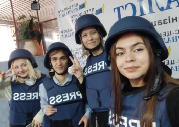 «О, бронік! Давайте сфотографуємося»: історія журналістки Валерії Гетьман 10 «О, бронік! Давайте сфотографуємося»: історія журналістки Валерії Гетьман