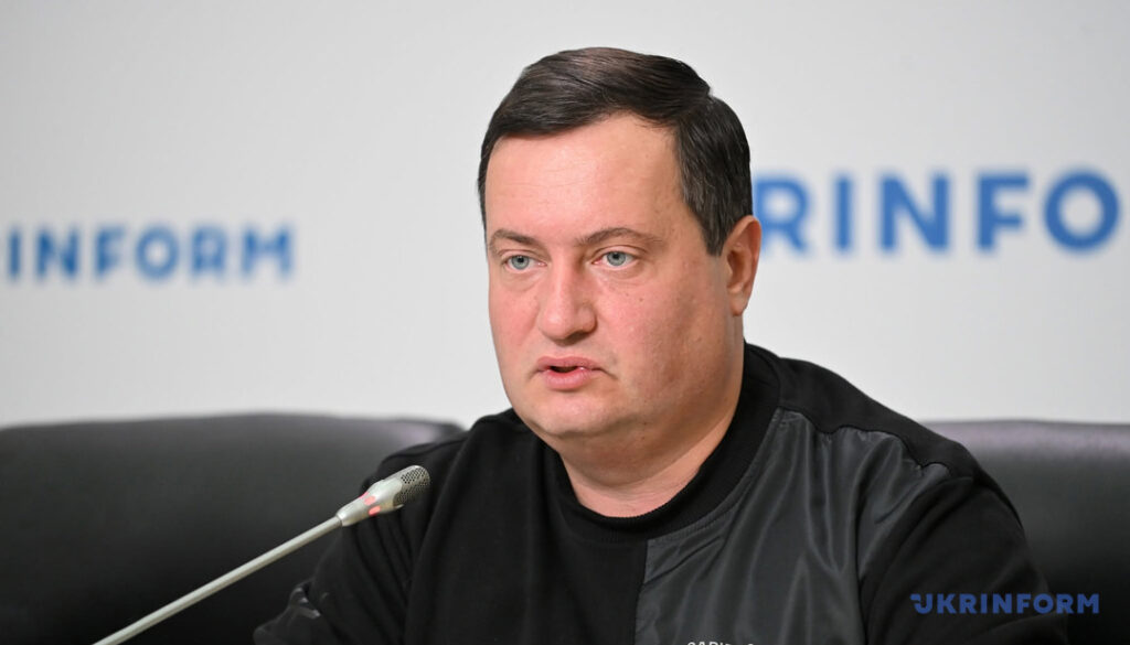 В Україні створять символ підтримки полонених і зниклих безвісти 5 В Україні створять символ підтримки полонених і зниклих безвісти 4