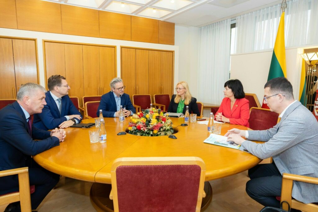 Сергій Томіленко: «Український досвід стійкості медіа може бути практично корисним Литві» 6 Сергій Томіленко: «Український досвід стійкості медіа може бути практично корисним Литві»