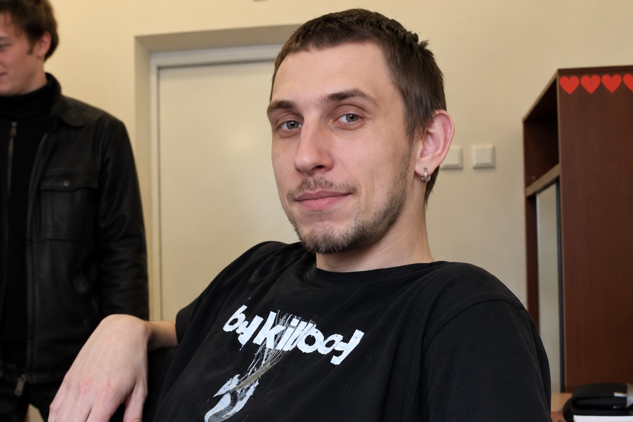 СБУ викликала луганського журналіста-колаборанта для повідомлення про підозру 1 СБУ викликала луганського журналіста-колаборанта для повідомлення про підозру