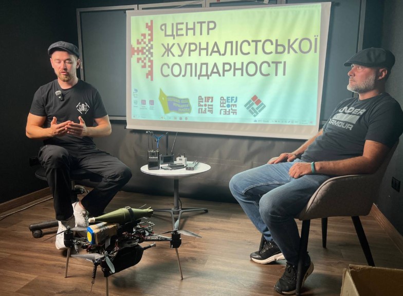 «Вважайте, що будь-який дрон у небі прилетів, щоб вас вбити. Ніяких “це наш” чи “це просто розвідник” – тільки швидка реакція!»