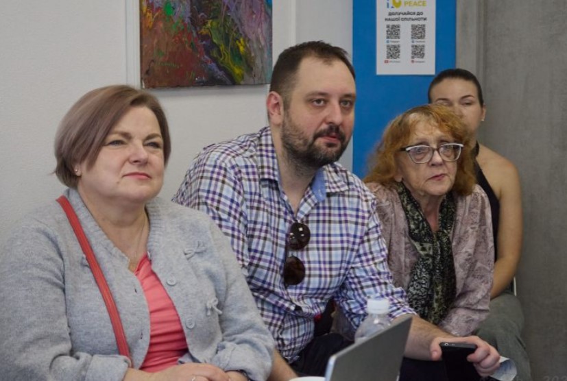 Саме спогади не дають пам’яті перетворитися просто на перелік імен: у Дніпрі вшанували пам’ять українських журналістів 9