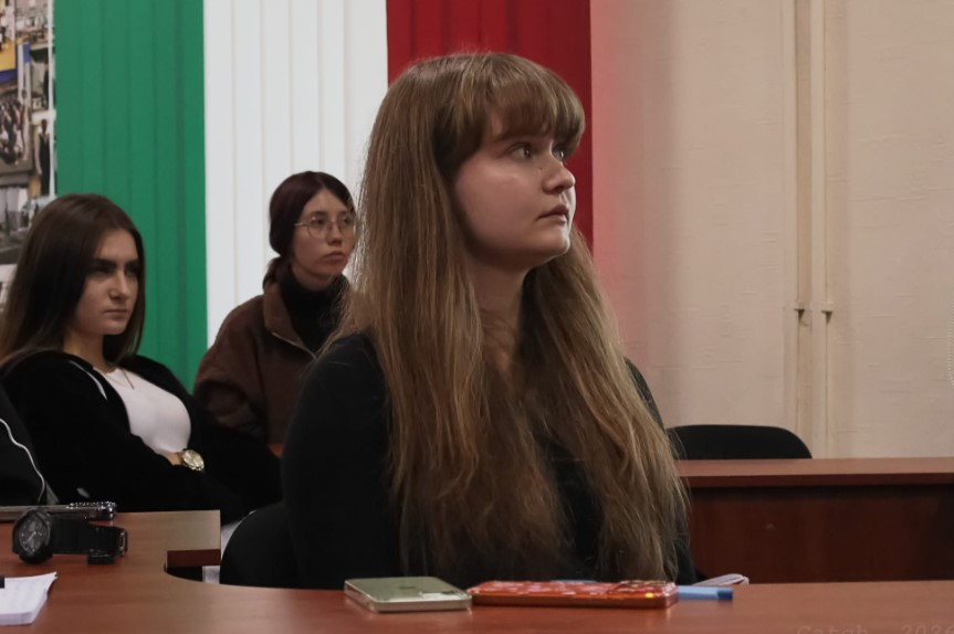 Від перших публікацій до професійної спільноти: у Дніпрі відбулися «Полілоги про професію журналіста» 7 Від перших публікацій до професійної спільноти: у Дніпрі відбулися «Полілоги про професію журналіста» 6