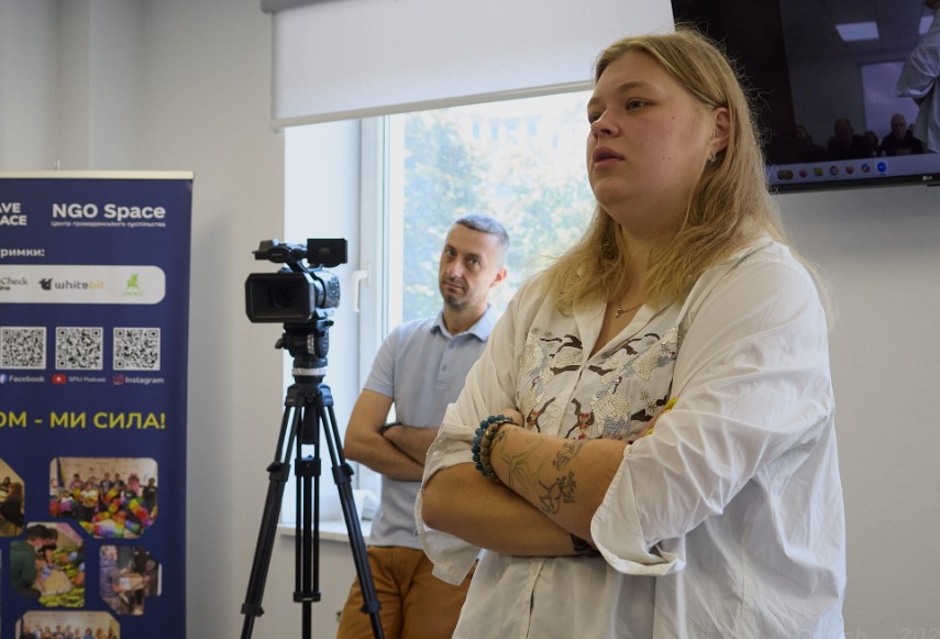 «Найкращий журналіст – живий журналіст»: як змінилися правила безпеки для медійників Дніпропетровщини 13 «Найкращий журналіст – живий журналіст»: як змінилися правила безпеки для медійників Дніпропетровщини 12