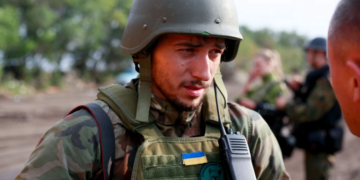 «Він завжди помічав, коли комусь потрібна допомога»: «Українська правда» згадує фотожурналіста Віктора Гурняка