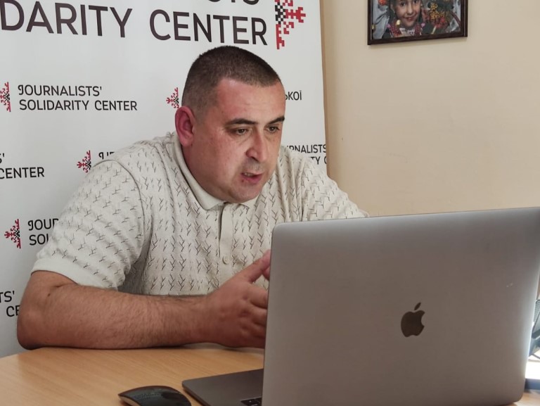 Цільовий фішинг, ШІ-загрози та захист домену: поради медійникам, як дбати про цифрову безпеку 2 Цільовий фішинг, ШІ-загрози та захист домену: поради медійникам, як дбати про цифрову безпеку 1