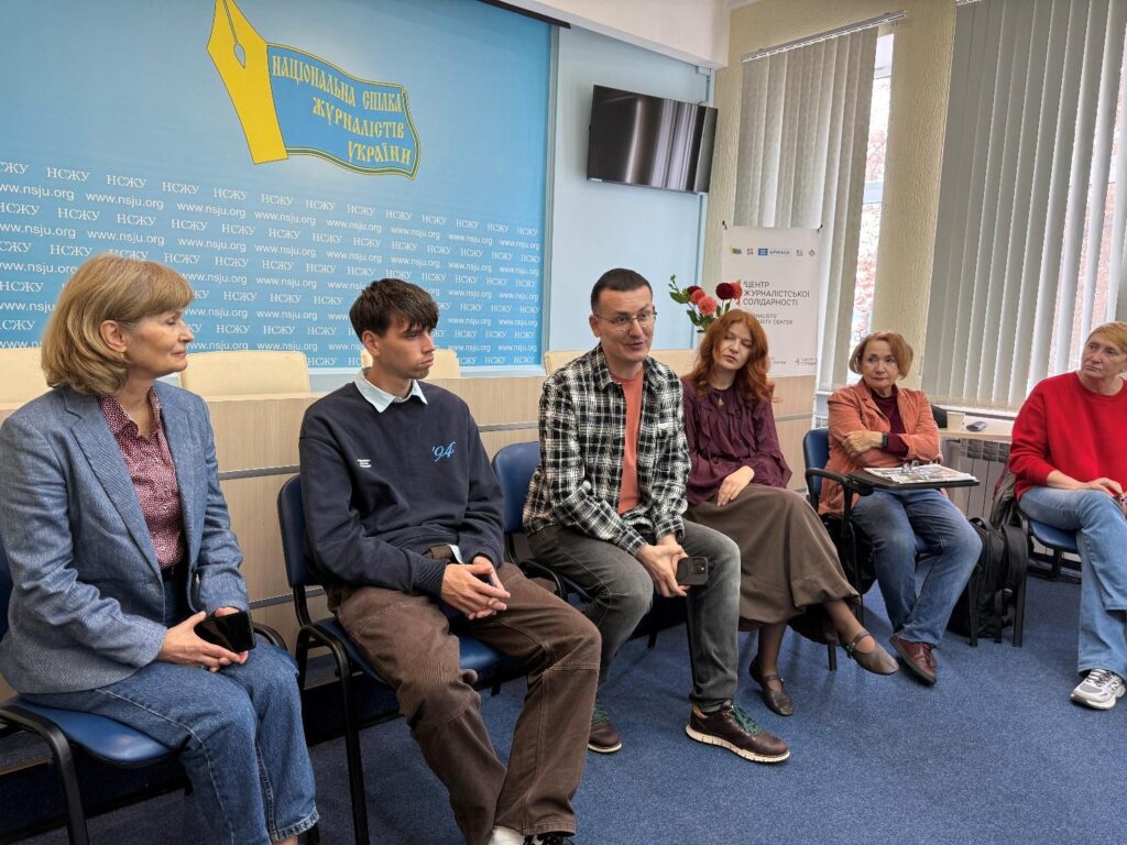 Жоржини, нейромалюнок і таблиця почуттів: як журналісти досліджували емоції та стани у колі підтримки НСЖУ