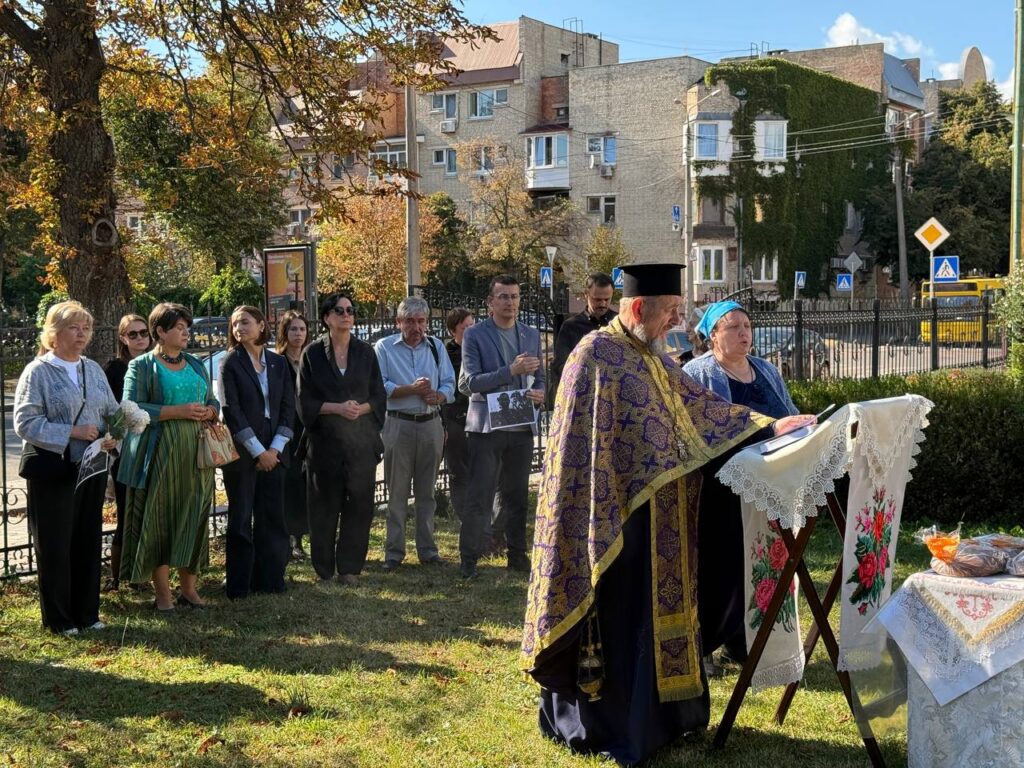 "Список загиблих журналістів, на жаль, стає страшенно довгим..." У Києві відправили панахиду за Георгієм Ґонґадзе та іншими полеглими медійниками 2