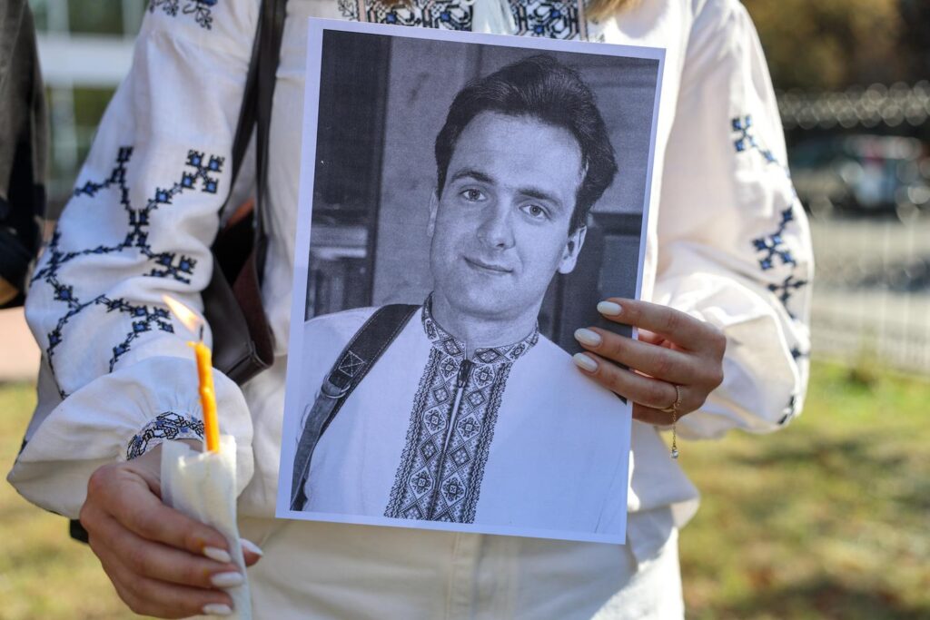 "Список загиблих журналістів, на жаль, стає страшенно довгим..." У Києві відправили панахиду за Георгієм Ґонґадзе та іншими полеглими медійниками 5