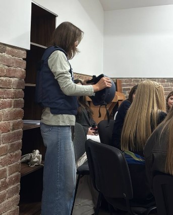 Від аптечки до техніки: львівські журналісти дізналися, як працювати у прифронтовій зоні 3 Від аптечки до техніки: львівські журналісти дізналися, як працювати у прифронтовій зоні 2