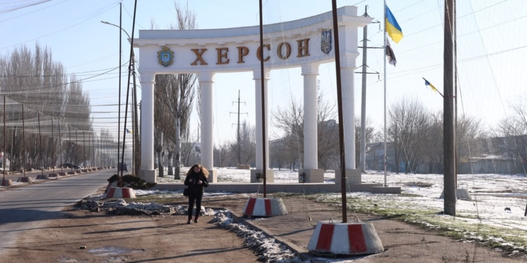 «У Херсоні кожен — ціль ворога»: як журналісти працюють у місті, де росіяни — за лічені кілометри