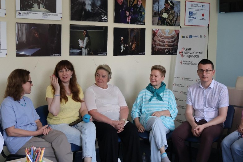 «Не вигорати, а відновлюватися: як ЦЖС допомагають медійникам долати стрес і зберігати ресурс 4 «Не вигорати, а відновлюватися: як ЦЖС допомагають медійникам долати стрес і зберігати ресурс 3