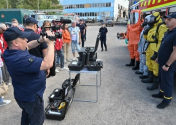 Небезпека може бути там, де її не чекаєш: журналістів навчали протимінної безпеки 2 Небезпека може бути там, де її не чекаєш: журналістів навчали протимінної безпеки
