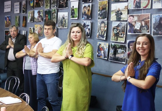 «Спочатку людина, потім репортаж»: як журналісту не втратити себе, працюючи з чужою травмою 10