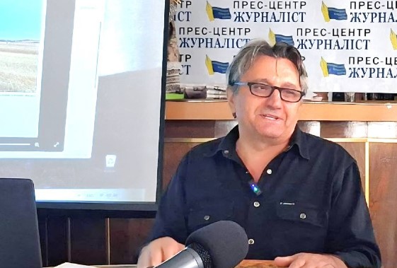 «Фотографії для мене – це не тільки робота, але й арт-терапія», - фотокореспондент Олександр Прилепа 18 «Фотографії для мене – це не тільки робота, але й арт-терапія», - фотокореспондент Олександр Прилепа 1
