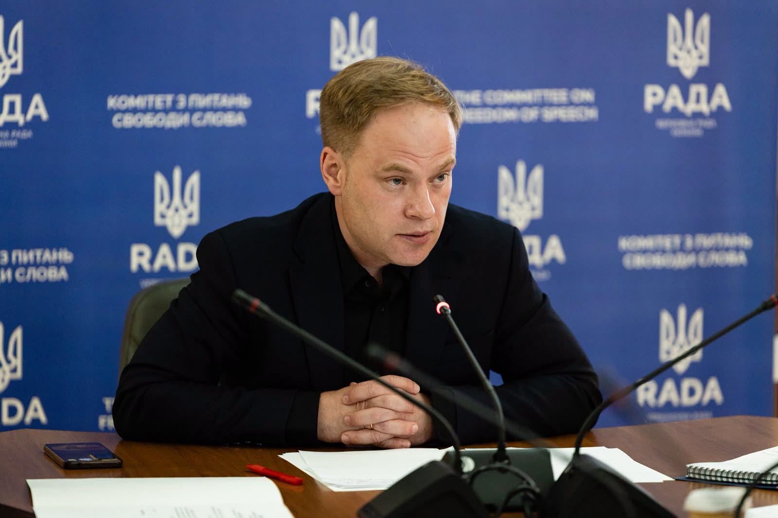 Розслідування погроз журналістам буксує: парламентський комітет обіцяє стати «постійним стимулом» для правоохоронців 1 Розслідування погроз журналістам буксує: парламентський комітет обіцяє стати «постійним стимулом» для правоохоронців