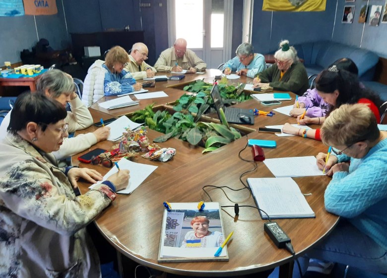 Пишемо разом попри все: запорізькі медійники долучилися до Радіодиктанту національної єдності-2026