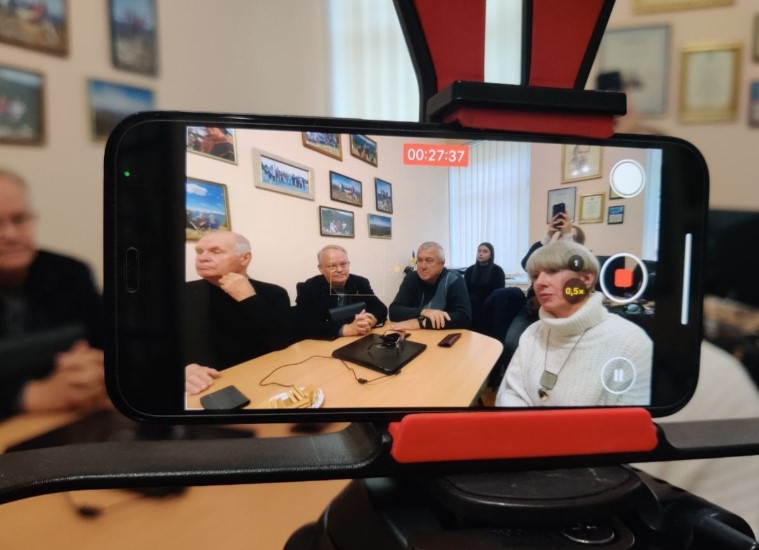 «Факти й фейки: як їх розрізняти» – іноземні журналісти провели тренінг для прикарпатських медійників 6 «Факти й фейки: як їх розрізняти» – іноземні журналісти провели тренінг для прикарпатських медійників 5