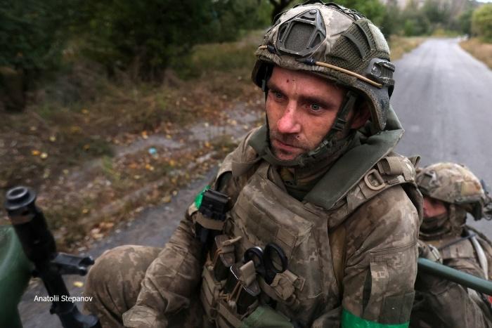 «Краматорськ – це вже суцільна кілзона»: фотокореспондент Анатолій Степанов – про роботу на Донеччині з детектором дронів від НСЖУ 10