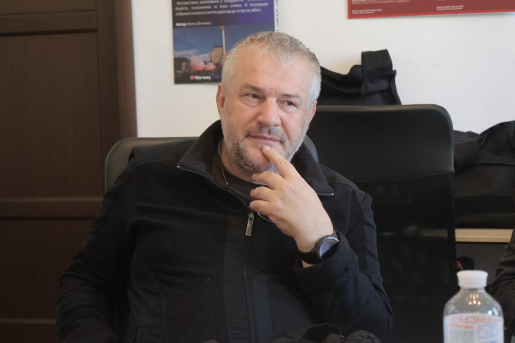 «Шукайте бетонні укриття неподалік» - медійники обговорили, як реагувати на стрімку зміну безпекової ситуації 8 «Шукайте бетонні укриття неподалік» - медійники обговорили, як реагувати на стрімку зміну безпекової ситуації 7