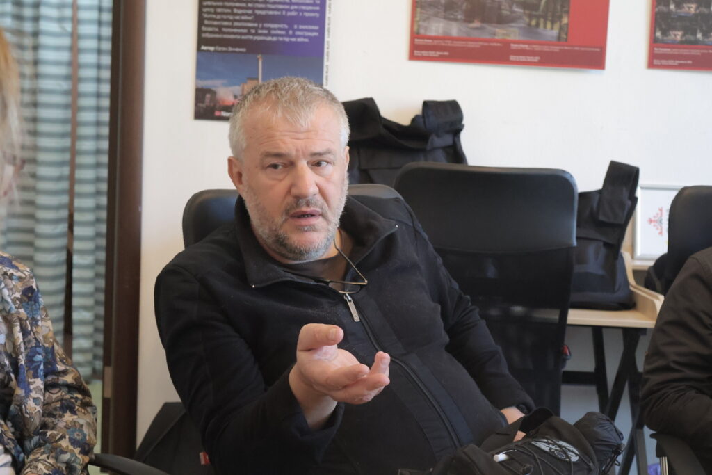 «Шукайте бетонні укриття неподалік» - медійники обговорили, як реагувати на стрімку зміну безпекової ситуації 7 «Шукайте бетонні укриття неподалік» - медійники обговорили, як реагувати на стрімку зміну безпекової ситуації 6