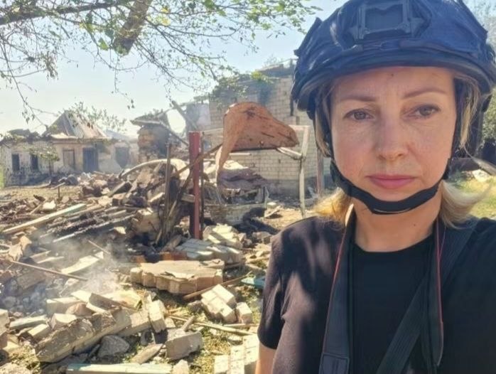 «У багажнику – шолом, навушники, бронежилет і чотири аптечки»: як працює Ірина Ситнік неподалік від фронту