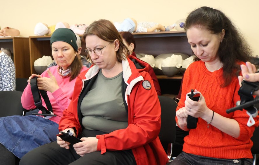 Тренінги з тактичної медицини у контексті війни – інвестиція в безпеку: навчалися запорізькі медійники 13 Тренінги з тактичної медицини у контексті війни – інвестиція в безпеку: навчалися запорізькі медійники 12