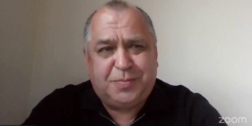 «Журналіст не повинен думати, як заробити на хліб»: Олексій Пасюга – про проблеми друкованої преси