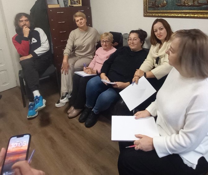 Як уникнути емоційного і творчого вигорання у часі війни: тренінг для коломийських медійників 4 Як уникнути емоційного і творчого вигорання у часі війни: тренінг для коломийських медійників 3