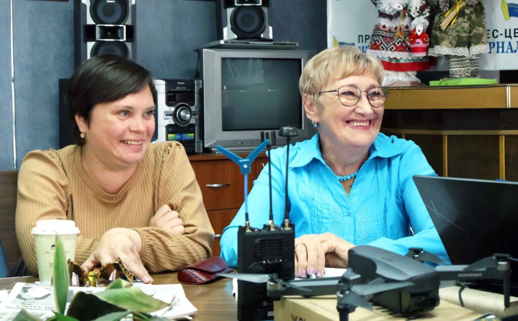 Найкращий кадр не вартий життя: запорізькі журналісти систематизують досвід роботи під обстрілами 6 Найкращий кадр не вартий життя: запорізькі журналісти систематизують досвід роботи під обстрілами 5