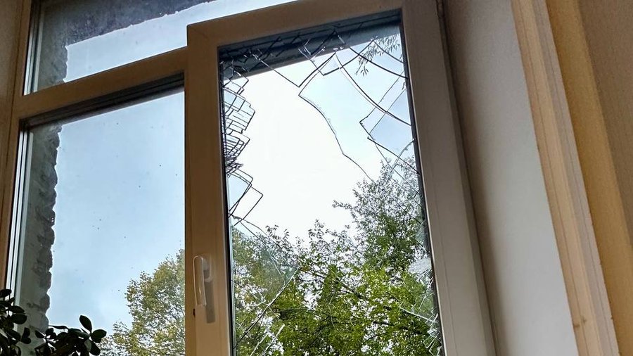 «Ця осінь для нашої команди — найважча»: як працює Суспільне Запоріжжя після чергового російського удару 2 «Ця осінь для нашої команди — найважча»: як працює Суспільне Запоріжжя після чергового російського удару 1
